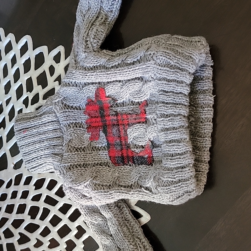 Bottle Sweater